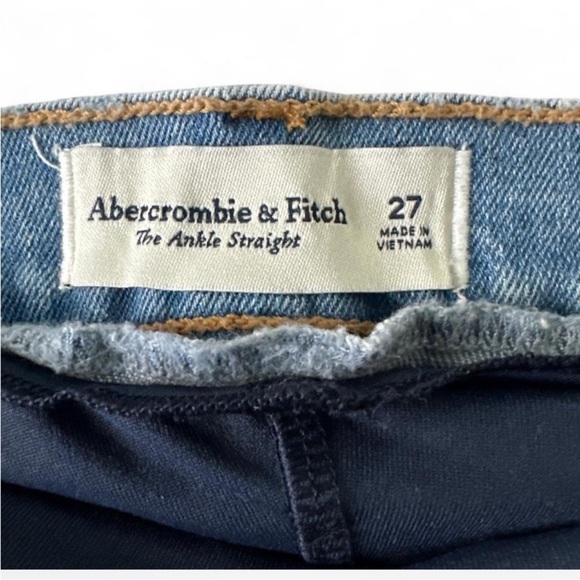 Abercrombie & Fitch Maternity Jeans - Picture 4 of 4